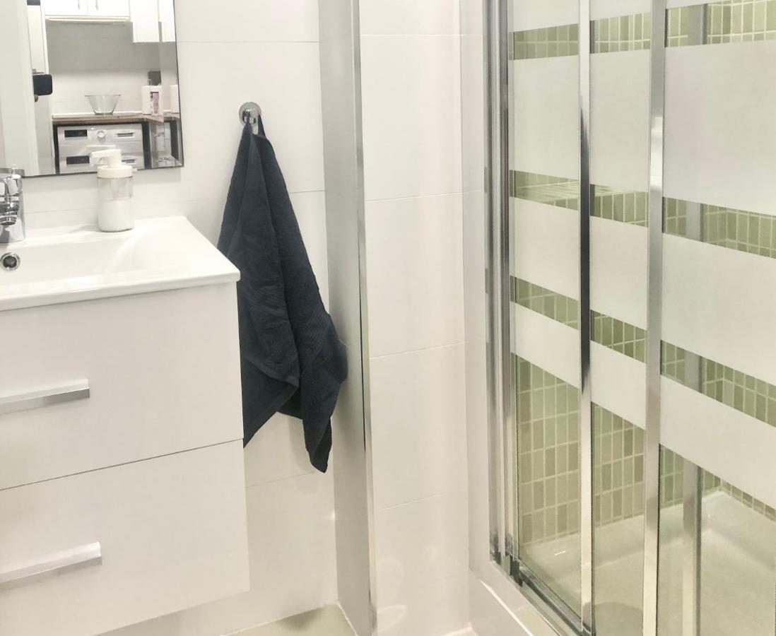 Varela Apartamentos B Málaga Dış mekan fotoğraf