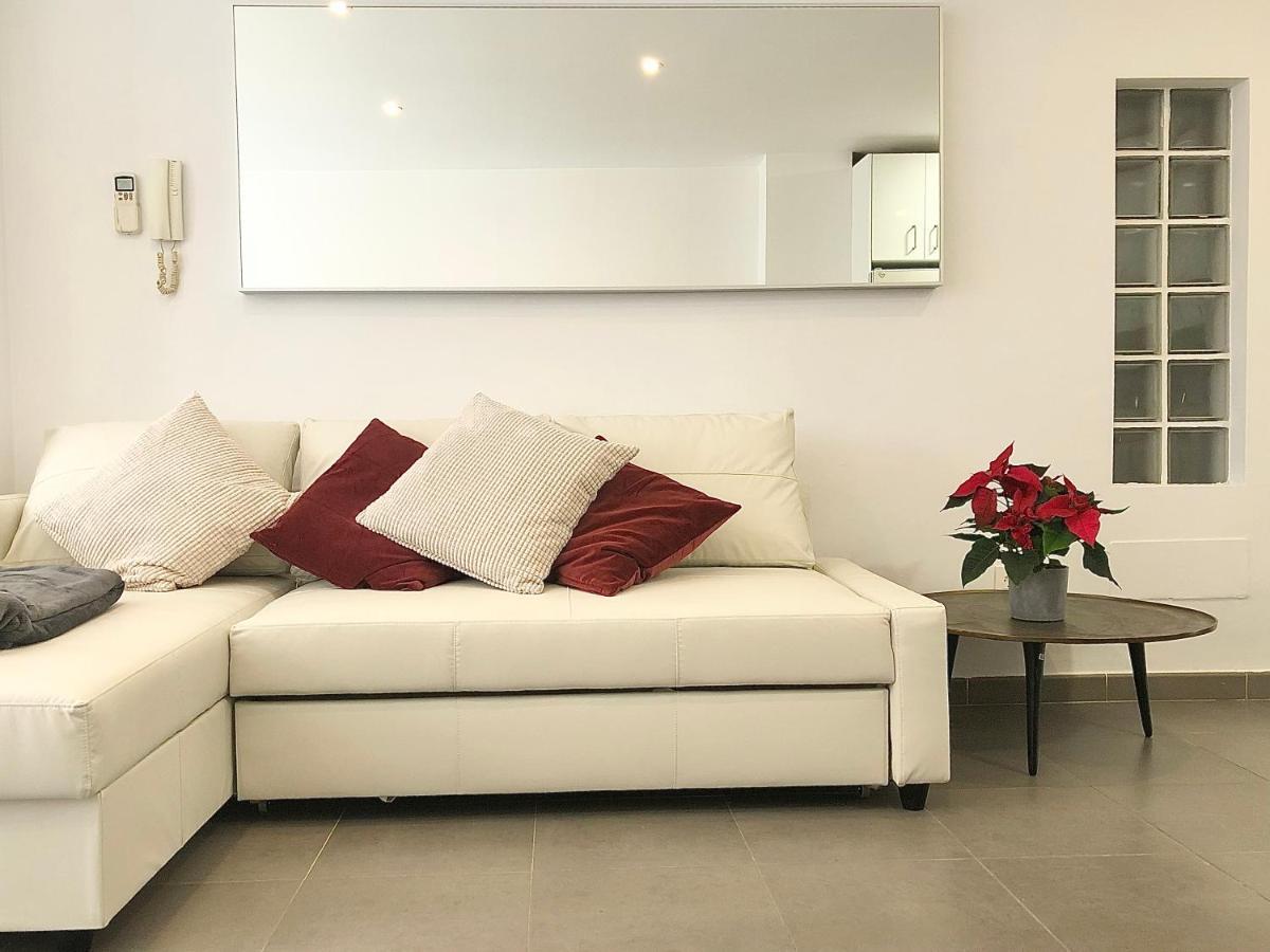 Varela Apartamentos B Málaga Dış mekan fotoğraf