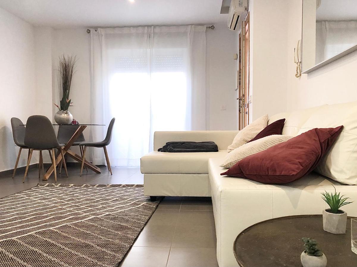 Varela Apartamentos B Málaga Dış mekan fotoğraf
