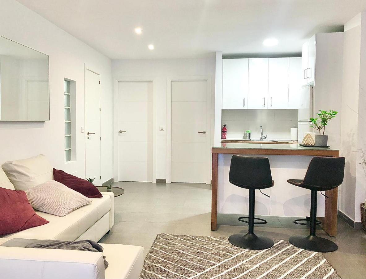 Varela Apartamentos B Málaga Dış mekan fotoğraf